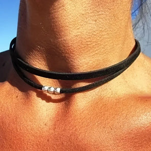 Black Minimalist Faux Suede Leather Choker For Women